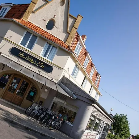 Logis Les Sables D'or - Institut De Beaute Hotel 2*