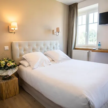 Hotel Logis Les Sables D'or - Institut De Beaute 2*
