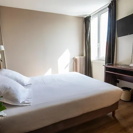 Logis Les Sables D'or - Institut De Beaute Hotel Stella-Plage