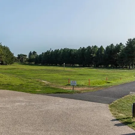 מלון Logis Les Sables D'or - Institut De Beaute 2*