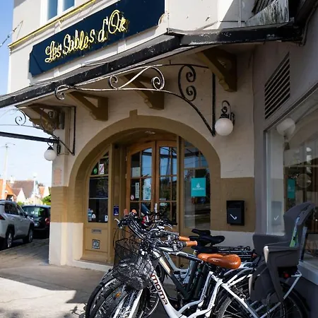 Logis Les Sables D'or - Institut De Beaute 2* Stella-Plage