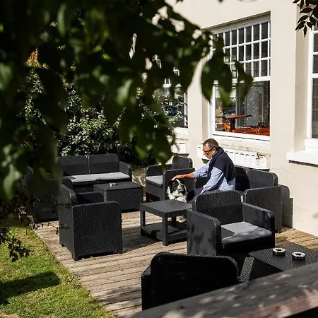 מלון Logis Les Sables D'or - Institut De Beaute 2*