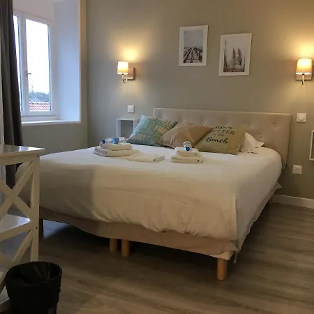 Logis Les Sables D'or - Institut De Beaute 2*